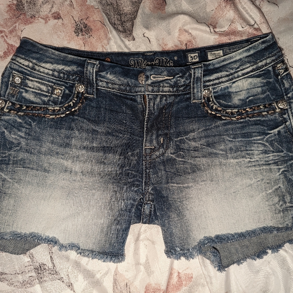 Miss Me Shorts Size 30